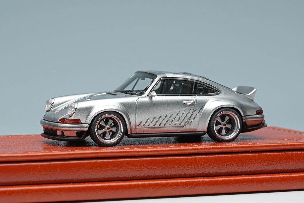 Make Up Titan64 TM004D 1/64 Singer DLS Silver Metallic Diecast Model Car