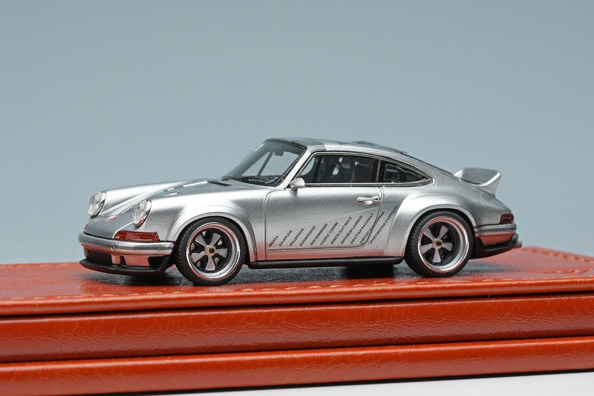 Make Up Titan64 TM004D 1/64 Singer DLS Silver Metallic Diecast Model Car