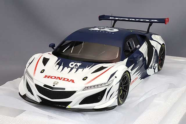 TOP SPEED TS0556 1/18 Honda NSX GT3 EVO 2023 AlphaTauri #22
