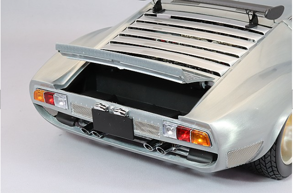 Kyosho KS08625PL 1/12 Lamborghini Miura SVR Full Opening Mirror Polish