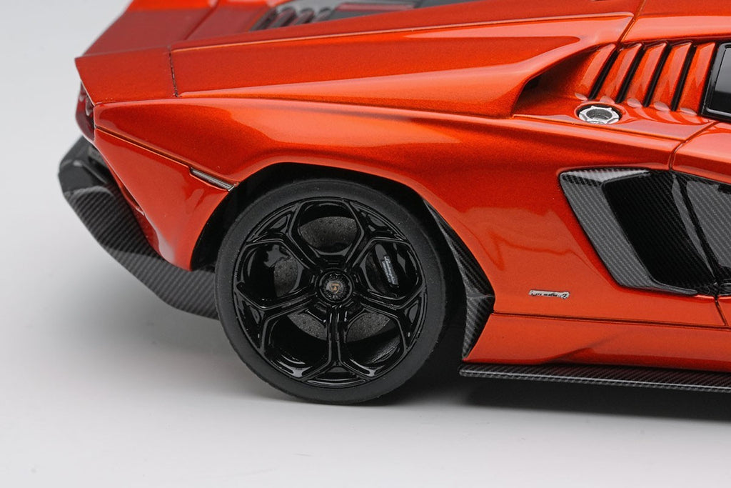Make Up EIDOLON EM740H 1/43 Lamborghini Countach LPI 800-4 2022 Orange Resin