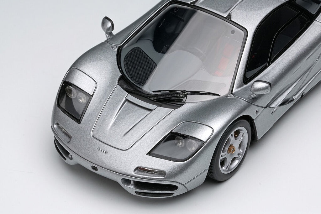 Make Up Eidolon EM748A 1/43 McLaren F1 Road Car 1994 Magnesium Silver