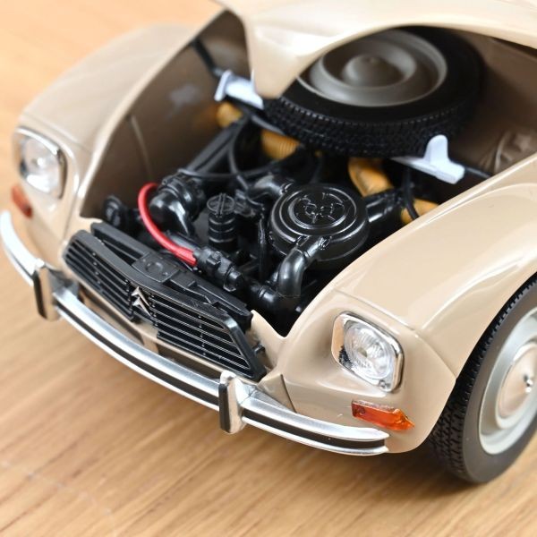 Norev NO181617 1/18 Citroen Dyane 1983 Beige Die-cast