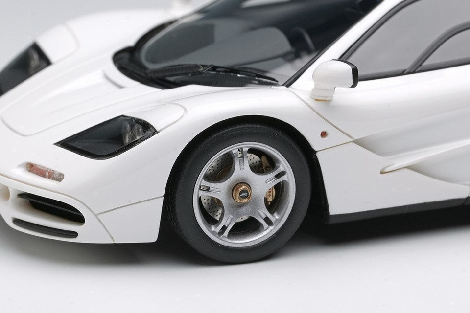 EIDOLON EM748C 1/43 McLaren F1 Road Car 1994 White Resin Model Limited 100pcs