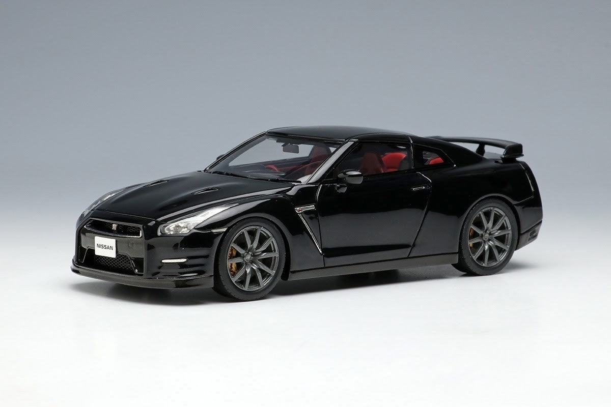 Make Up EIDOLON EM414F 1/43 Nissan GT-R R35 Meteor Flake Black Pearl 2014
