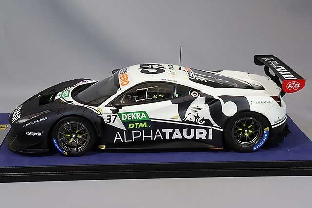 Looksmart LS18RC021 1/18 Ferrari 488 GT3 EVO AlphaTauri DTM 2022 #37 Cassidy