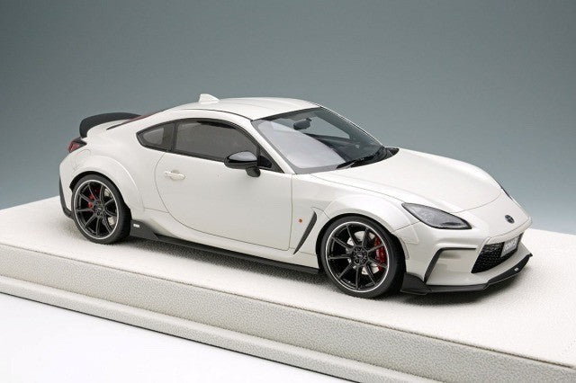EIDOLON EML120B 1/18 TOM'S GR86 Wide Body 2022 Crystal White Pearl