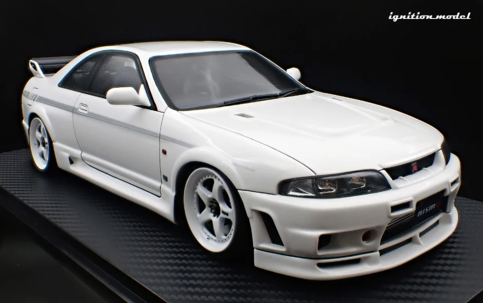 Ignition Model IG3653 1/18 NISMO 400R BCNR33 White Resin Model Car JDM Skyline