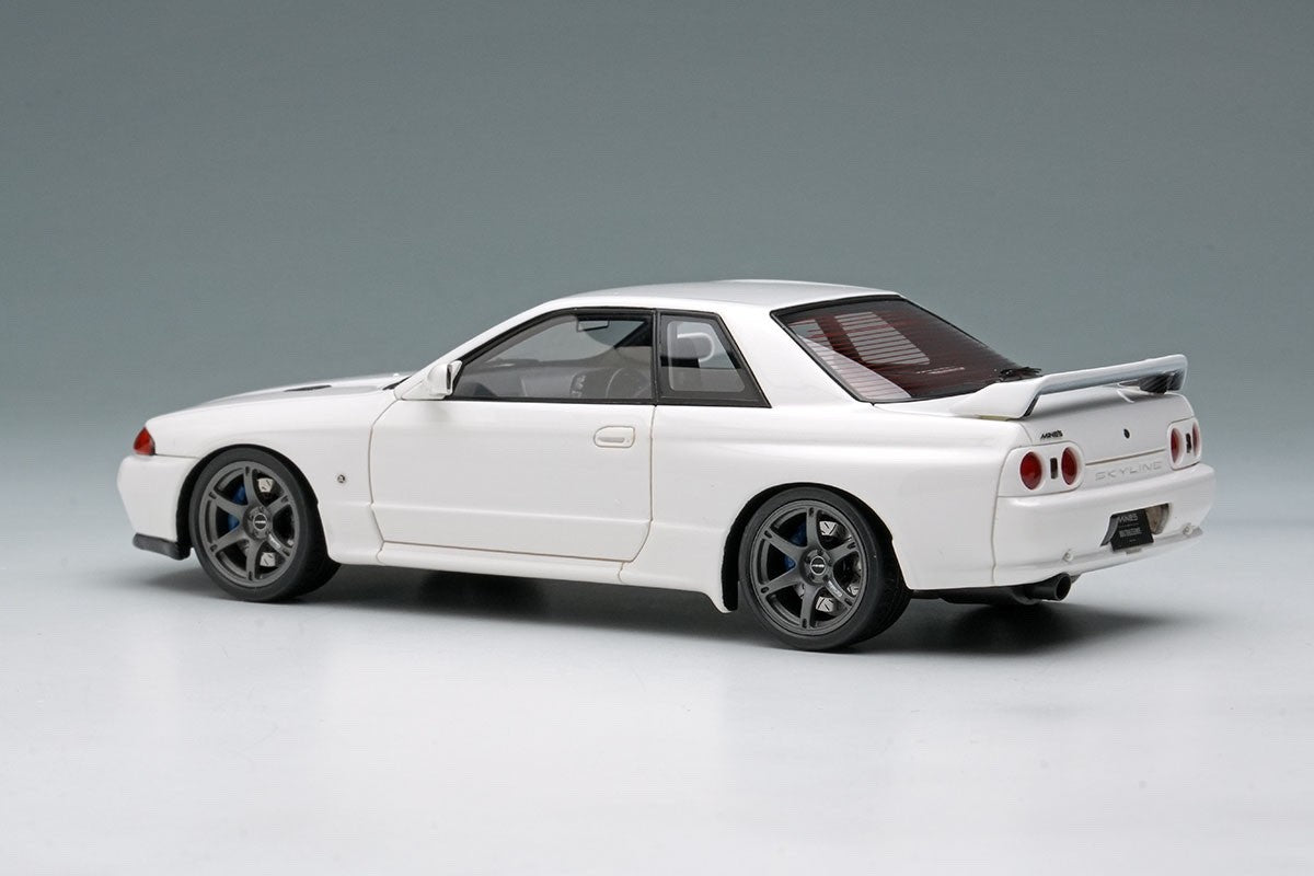 Make Up EIDOLON EM679A 1/43 Mines Nissan Skyline GT-R BNR32 Shiranami White