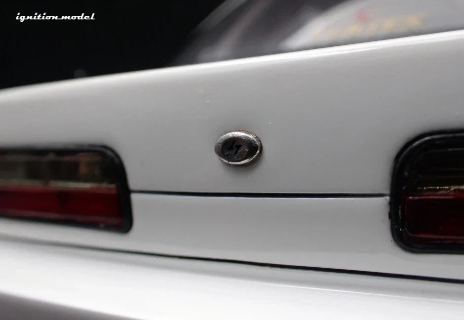 Ignition Model IG3585 1/18 VERTEX Nissan S13 Silvia White Resin