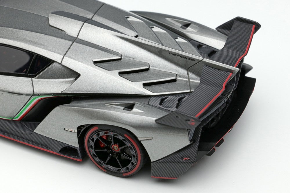 EIDOLON EM449A 1/43 Lamborghini Veneno 2013 (Grigio Metalluro / Red Accent)