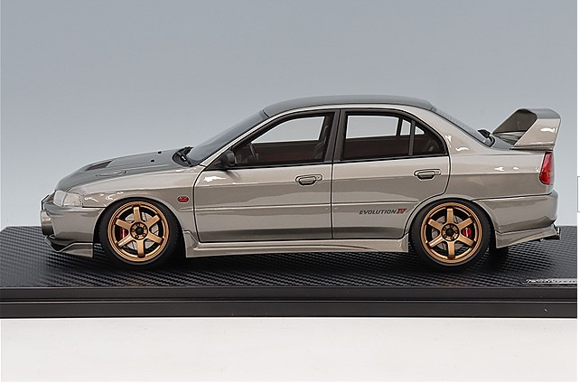 Ignition Model IG3851 1/18 Mitsubishi Lancer Evolution IV CN9A Gun Metallic