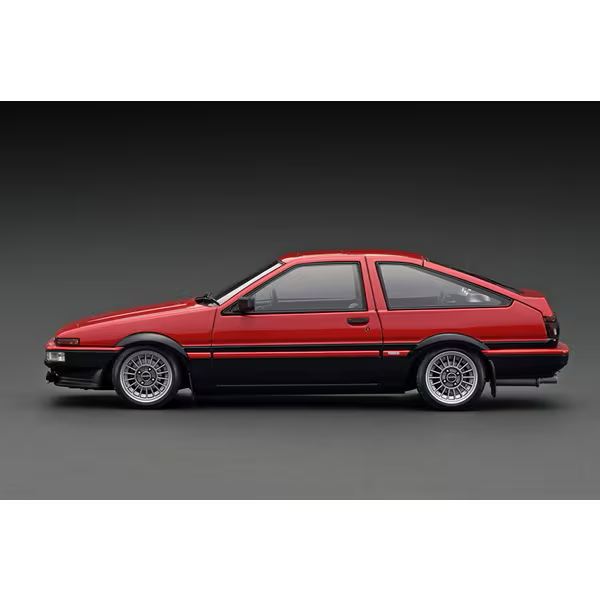Ignition Model IG3281 1/18 Toyota Sprinter Trueno AE86 GT Apex Red/Black Manabu
