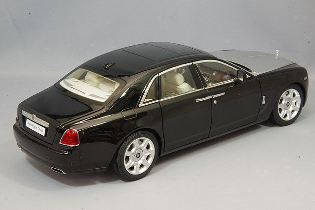 Kyosho Rolls-Royce Ghost 1/18 Die-Cast Black & Silver Model Car KS08802BKS2 NEW