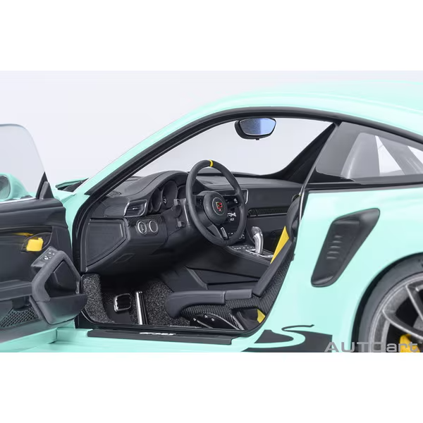AUTOart 78181 1/18 Porsche 911 991.2 GT3 RS Mint Green Diecast
