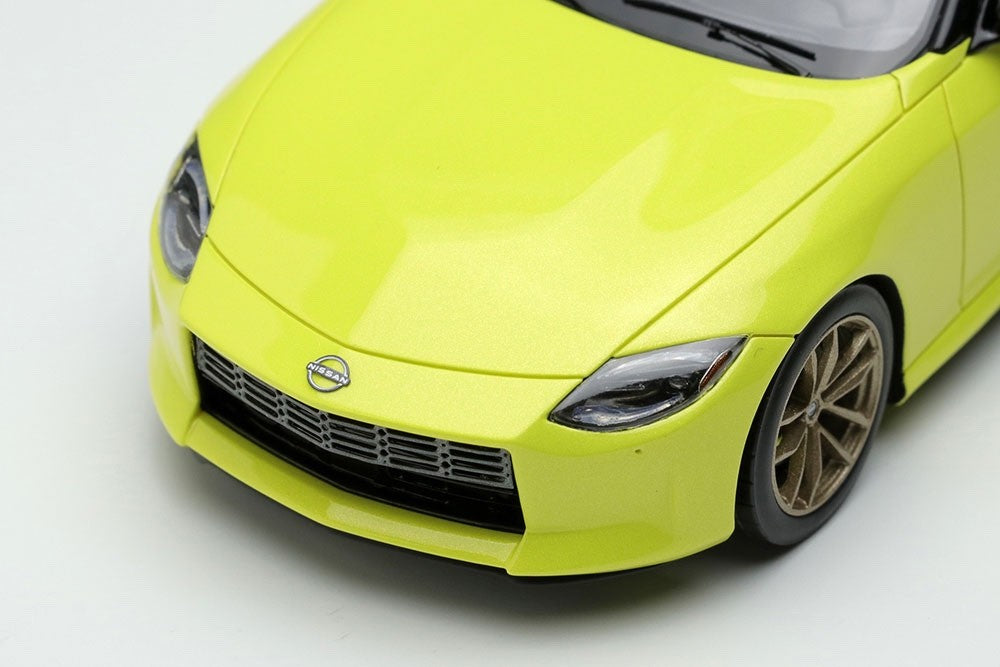 Make Up EIDOLON EM639 1/43 Nissan Z Proto Spec Ikazuchi Yellow/Black 2023