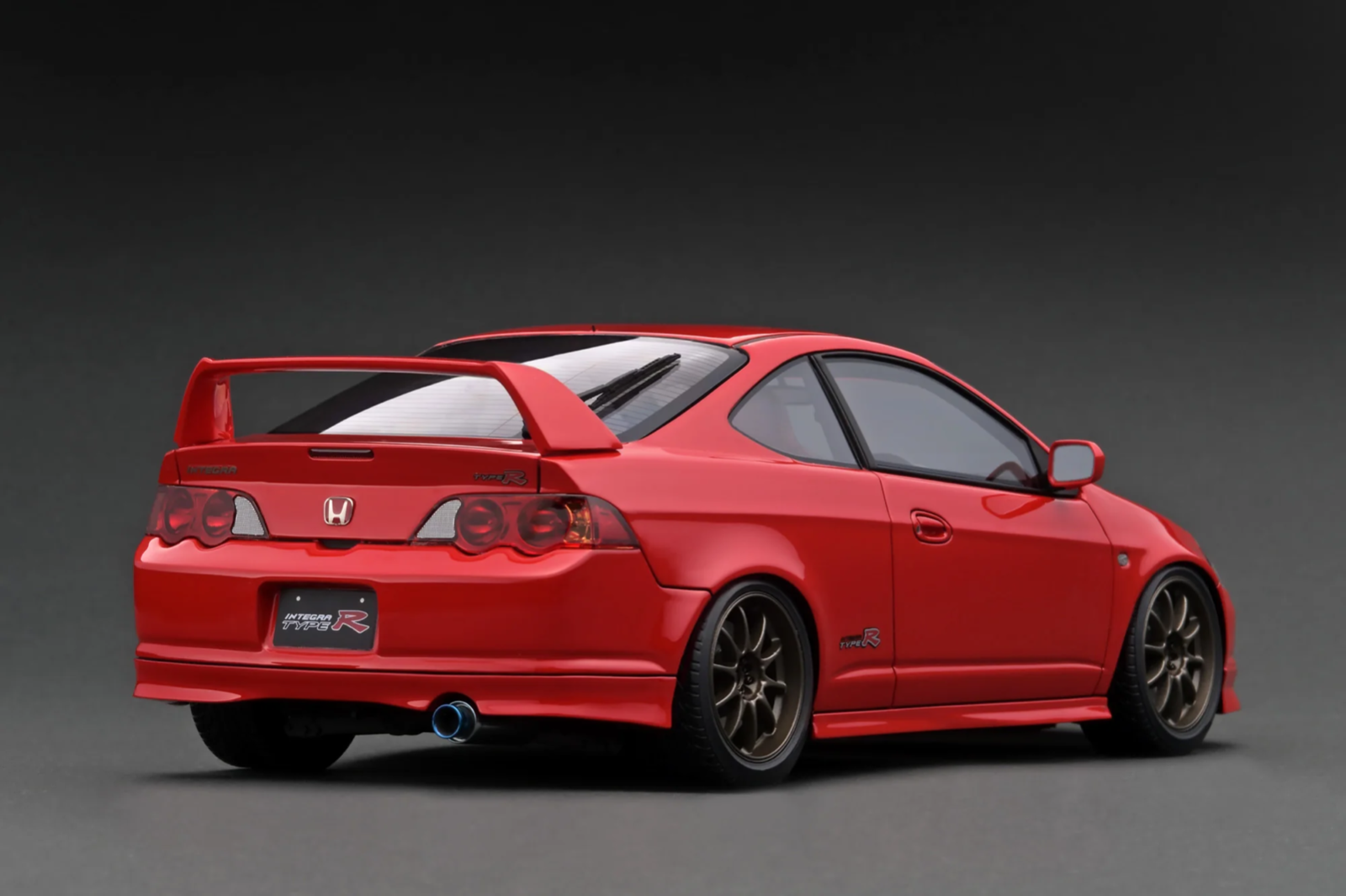 Ignition Model IG3329 1/18 Honda Integra Type R DC5 Honda Racing Red Resin