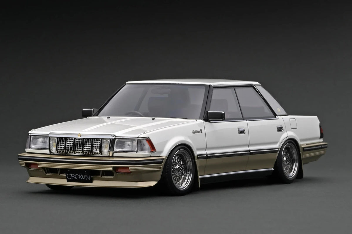 Ignition Model IG3825 1/18 Toyota Crown Royal Saloon G Pearl/Gold Resin