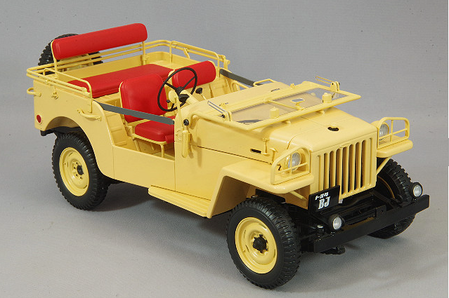 Kyosho KS08959BE 1/18 Toyota Land Cruiser BJ Classic 4x4 Beige Diecast