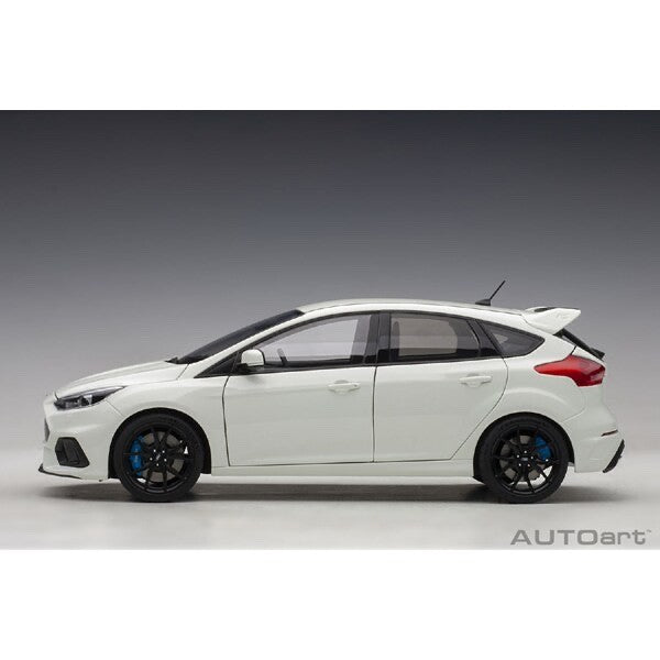 AUTOart 72951 1/18 Ford Focus RS White [Composite Diecast Mini Car]