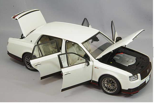AUTOart 78764 1/18 Toyota Century GRMN Pearl White Limited Edition