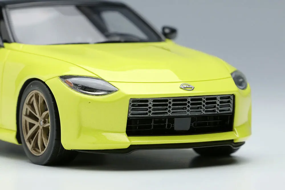 Make Up EIDOLON EM639 1/43 Nissan Z Proto Spec Ikazuchi Yellow/Black 2023