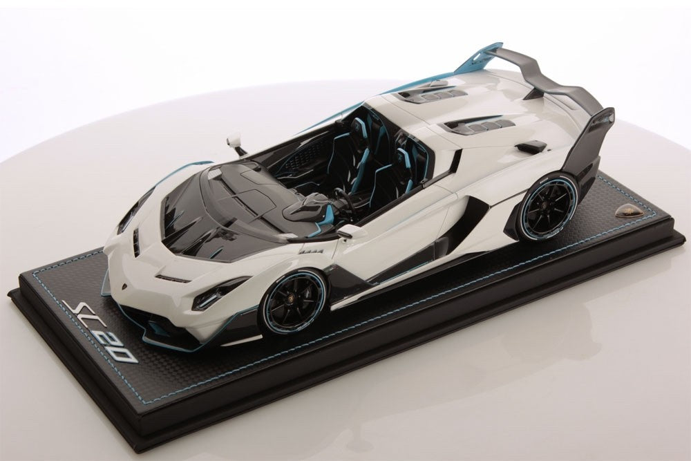MR Collection LAMBO049 1/18 Lamborghini SC20 2020 Gloss White Resin Limited 299p