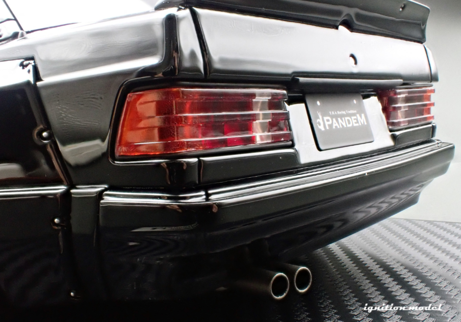 Ignition Model IG3769 1/18 Pandem 190 Black Widebody