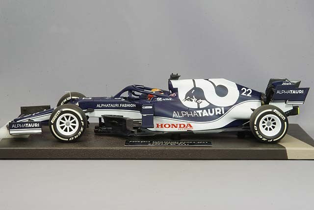 Minichamps MC117210122 1/18 AlphaTauri Honda AT2 2021 Bahrain GP #22