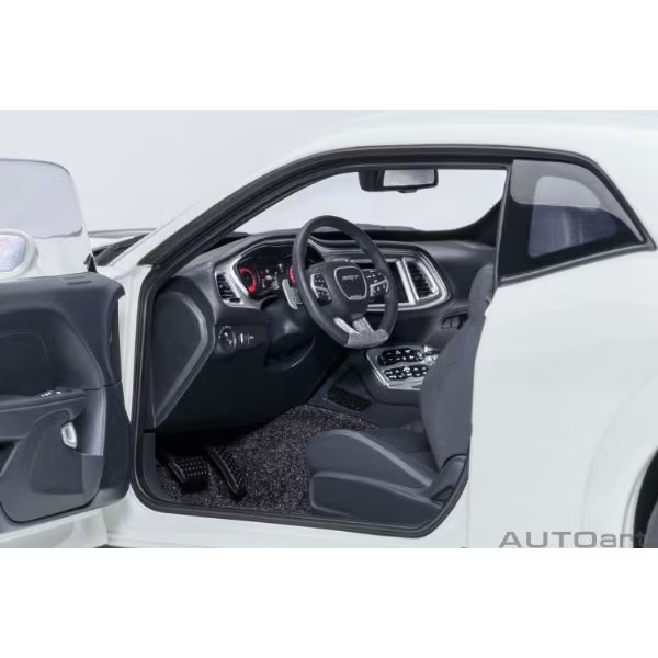 AUTOart 71766 1/18 Dodge Challenger SRT Super Stock 2023 White Diecast
