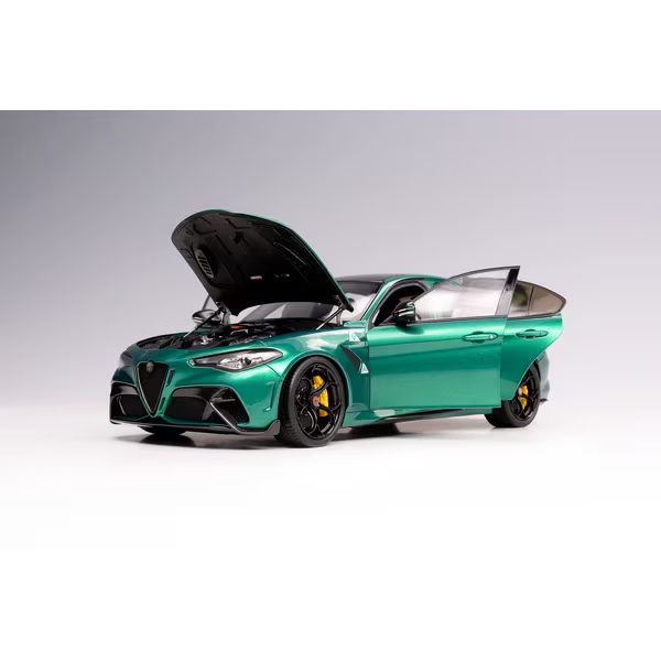 MOTORHELIX M89002 1/18 Alfa Romeo Giulia GTA Montreal Green Die-cast Model