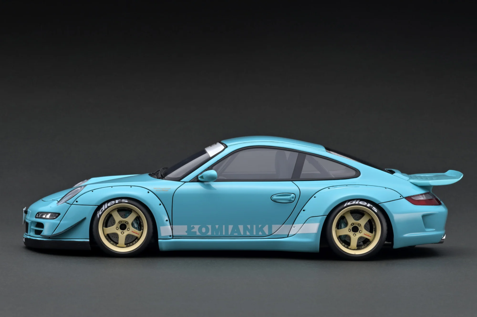 Ignition Model IG3257 1/18 RWB Porsche 911 997 Rauh-Welt Light Green Resin