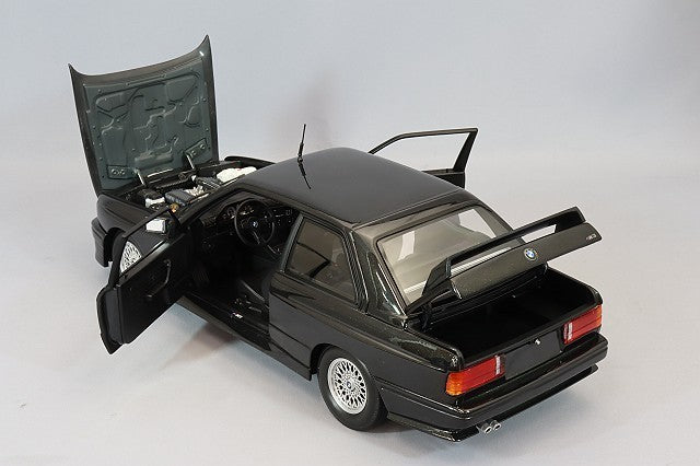 Minichamps MC180020306 1/18 BMW M3 E30 1987 Black Die-cast