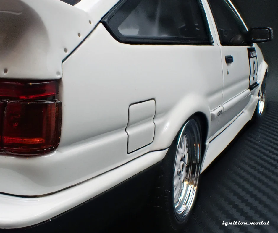 Ignition Model IG3488 1/18 Toyota Trueno AE86 Tsuchiya TK-Street White Resin