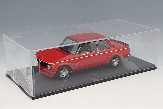 Spark S18S2002 1/18 BMW 2002 Chassis 4291334 Verona Red Resin