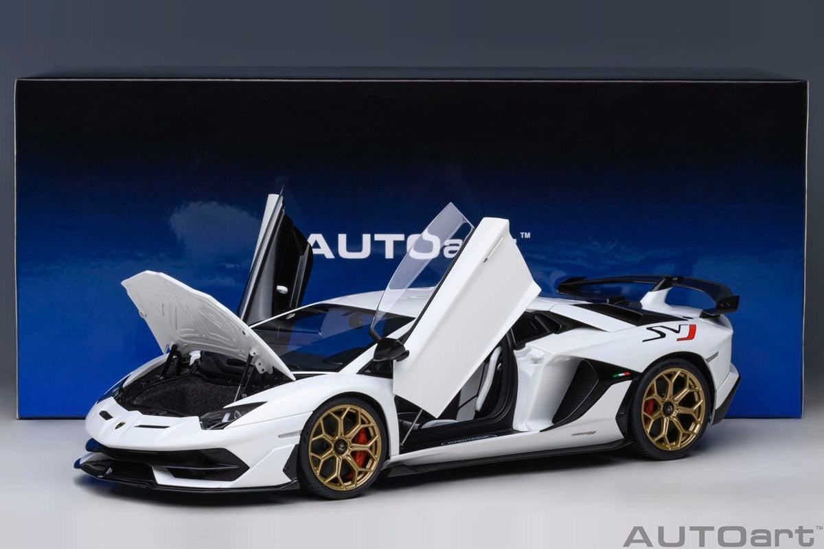 AUTOart 79217 1/18 Lamborghini Aventador SVJ – Pearl White (Composite Diecast)