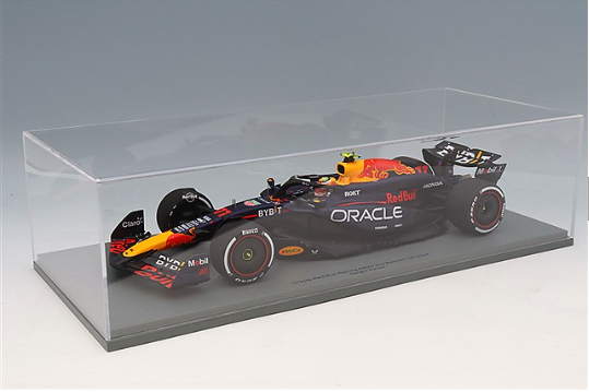 Spark S18S983 1/18 Oracle Red Bull Racing RB20 Bahrain GP 2024 #11 Multi Resin