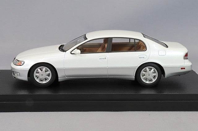 MARK43 PM43152AWT 1/43 Toyota Aristo 3.0V JZS147 White Pearl Mica Resin