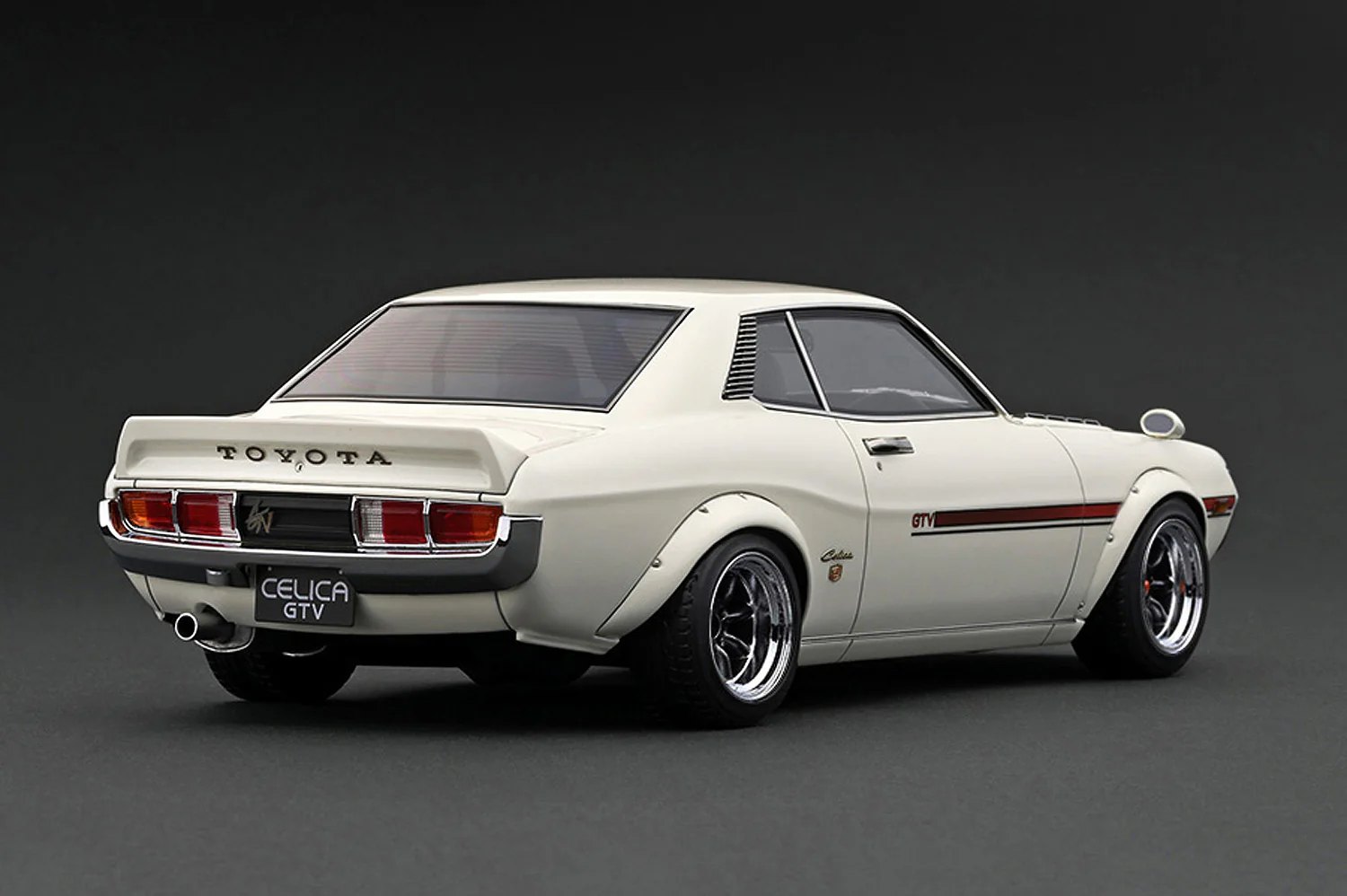 Ignition Model IG3687 1/18 Toyota Celica 1600GTV TA22 Watanabe White Resin