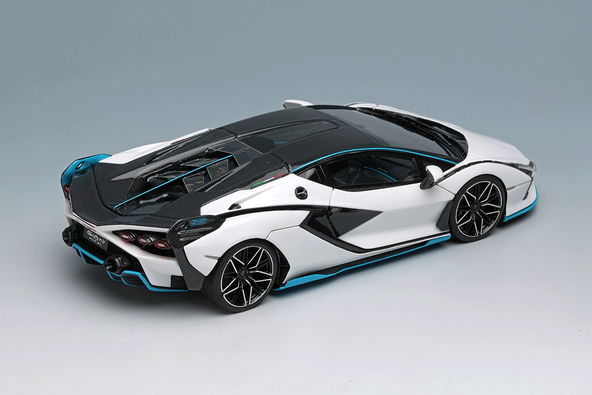 EIDOLON EM675A 1/43 Lamborghini Sian FKP37 2019 with Stripe White/Visible Carbon