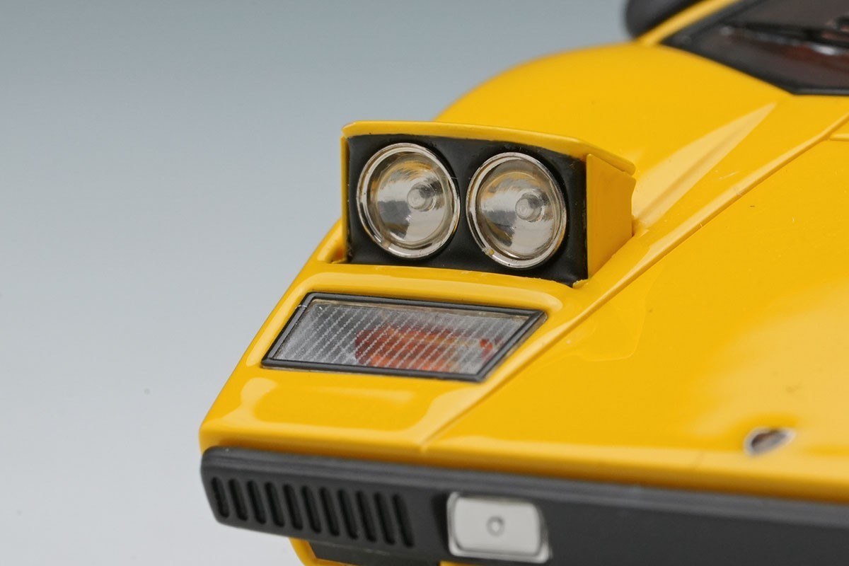 Make Up EIDOLON EM822A 1/43 Lamborghini Countach LP400 1974 Yellow Resin