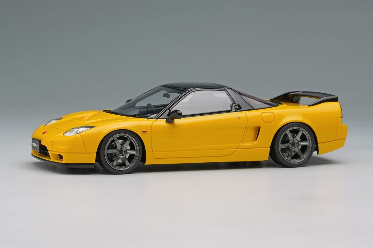 Make Up EIDOLON EM825C 1/43 Honda NSX-R NA2 2002 Indy Yellow Pearl Resin