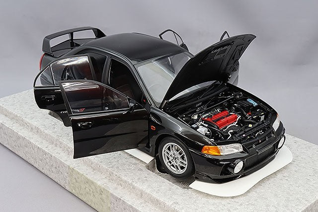MOTORHELIX FS-M84002 1/18 Mitsubishi Lancer Evolution IV Black