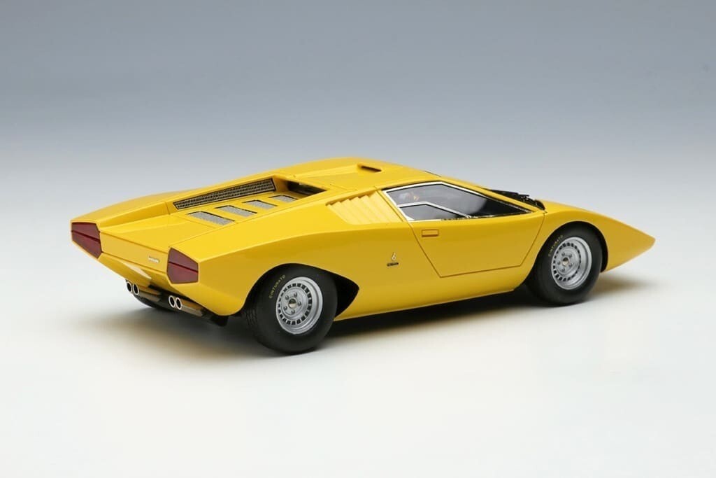 Make Up EIDOLON EM210B 1/43 Lamborghini Countach LP500 Bertone 1971 Late Type