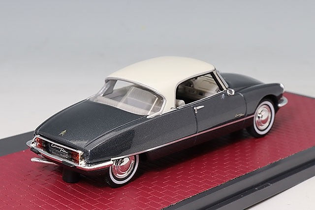 Matrix MX50304102 1/43 Citroen DS21 Grand Palais Coupe 1971 White/Blue Resin