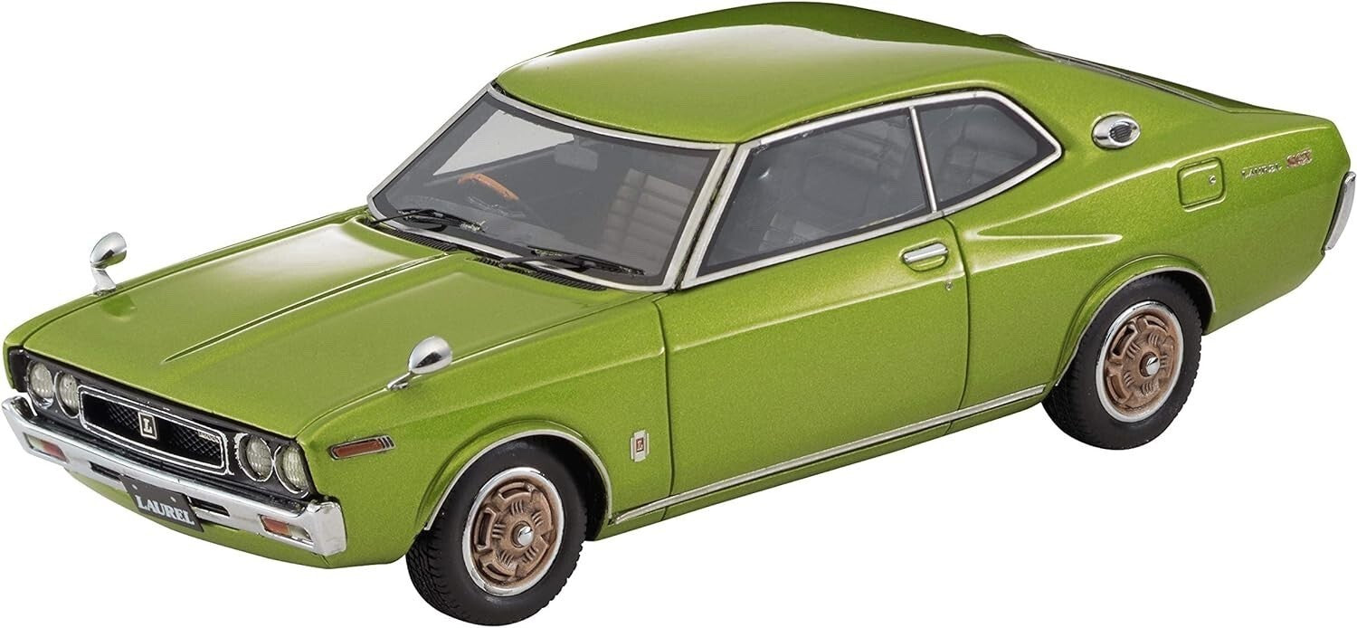 Ignition Model x Tomytec T-IG4323 1/43 Nissan Laurel HT 2000SGX Green