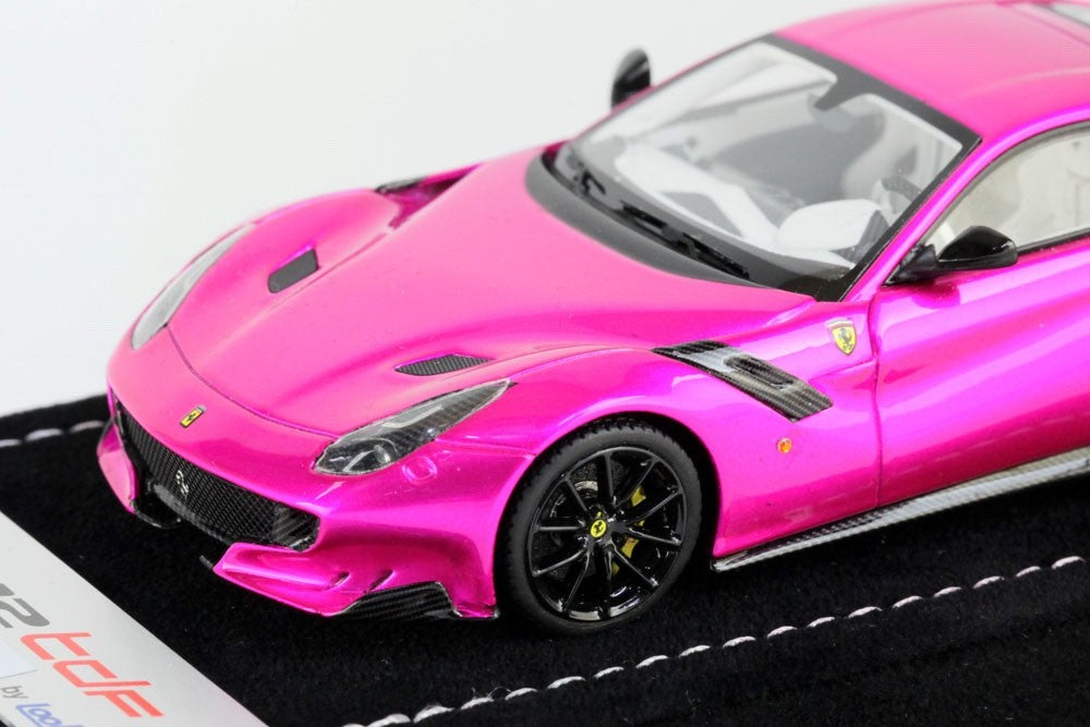 Looksmart LS450SC 1/43 Ferrari F12 TdF 2015 Pink Flash Ltd 25pcs Resin V12