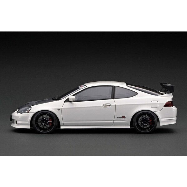 ignition model IG3324 – 1:18 Honda Integra Type R (DC5) “White with K20A Engine”