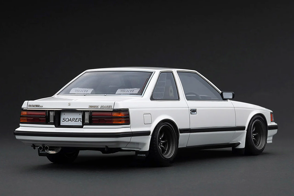 Ignition Model IG3704 1/18 Toyota Soarer 2800GT Z10 Watanabe White Resin
