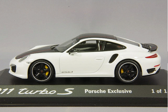 Minichamps WAX20130026 1/43 Porsche 911 Turbo S White/Black Diecast